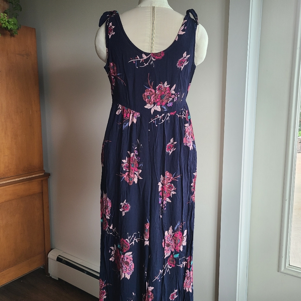 Patrons of Peace Floral Jumpsuit - Picture 11 of 16